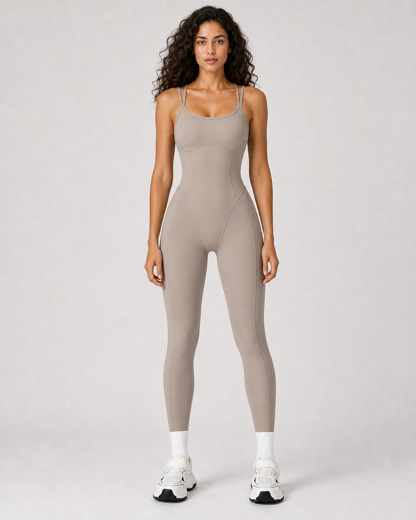 Oryelle Form Suit