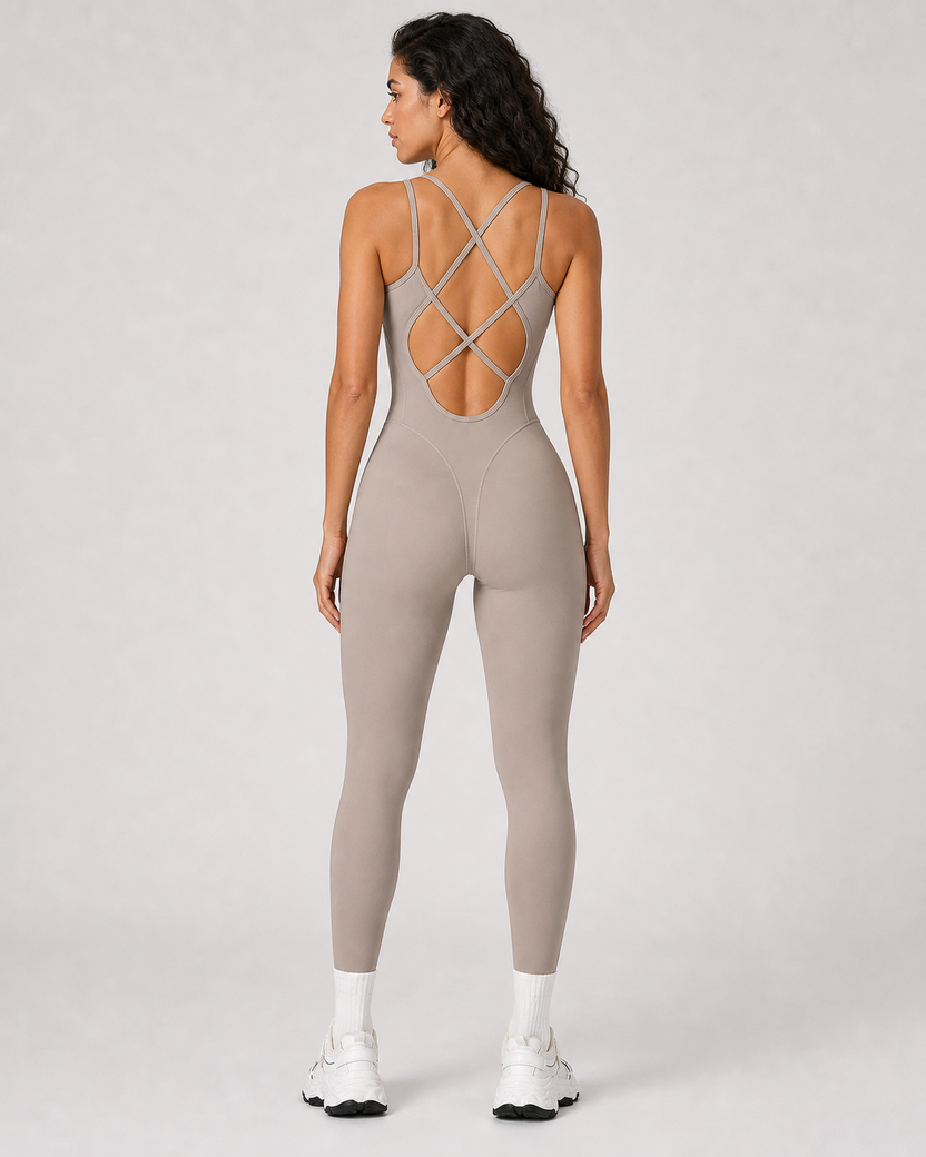 Oryelle Form Suit